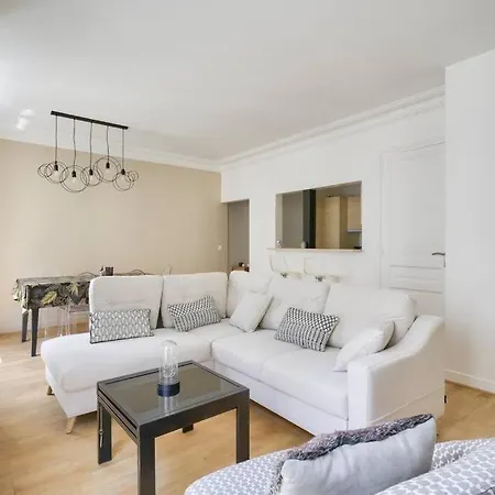 Appartement Superbe T2 A 5 Min A Pied De La Gare Montparnasse