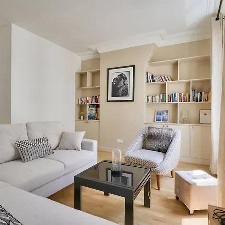 Appartement Superbe T2 A 5 Min A Pied De La Gare Montparnasse Parijs